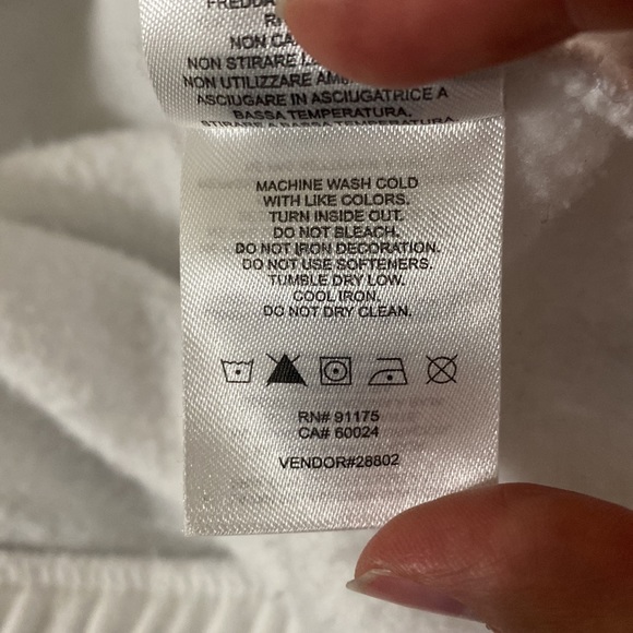 Fila spell out logo embroidered quarter zip sweatshirt pullover in white size M - Picture 14 of 14